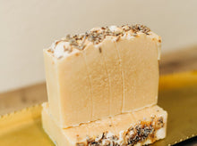 Load image into Gallery viewer, Raw Goat Milk Soap Regular Bar