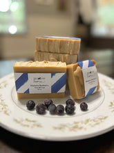 Load image into Gallery viewer, Raw Goat Milk Soap Regular Bar