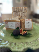 Load image into Gallery viewer, Raw Goat Milk Soap Regular Bar