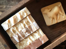 Load image into Gallery viewer, Raw Goat Milk Soap Regular Bar