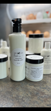 Load image into Gallery viewer, 16oz. Pump Bottle Raw Goat Milk Lotion
