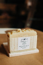 Load image into Gallery viewer, Raw Goat Milk Soap Regular Bar
