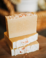 Load image into Gallery viewer, Raw Goat Milk Soap Regular Bar
