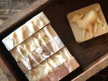 Load image into Gallery viewer, Raw Goat Milk Soap Regular Bar
